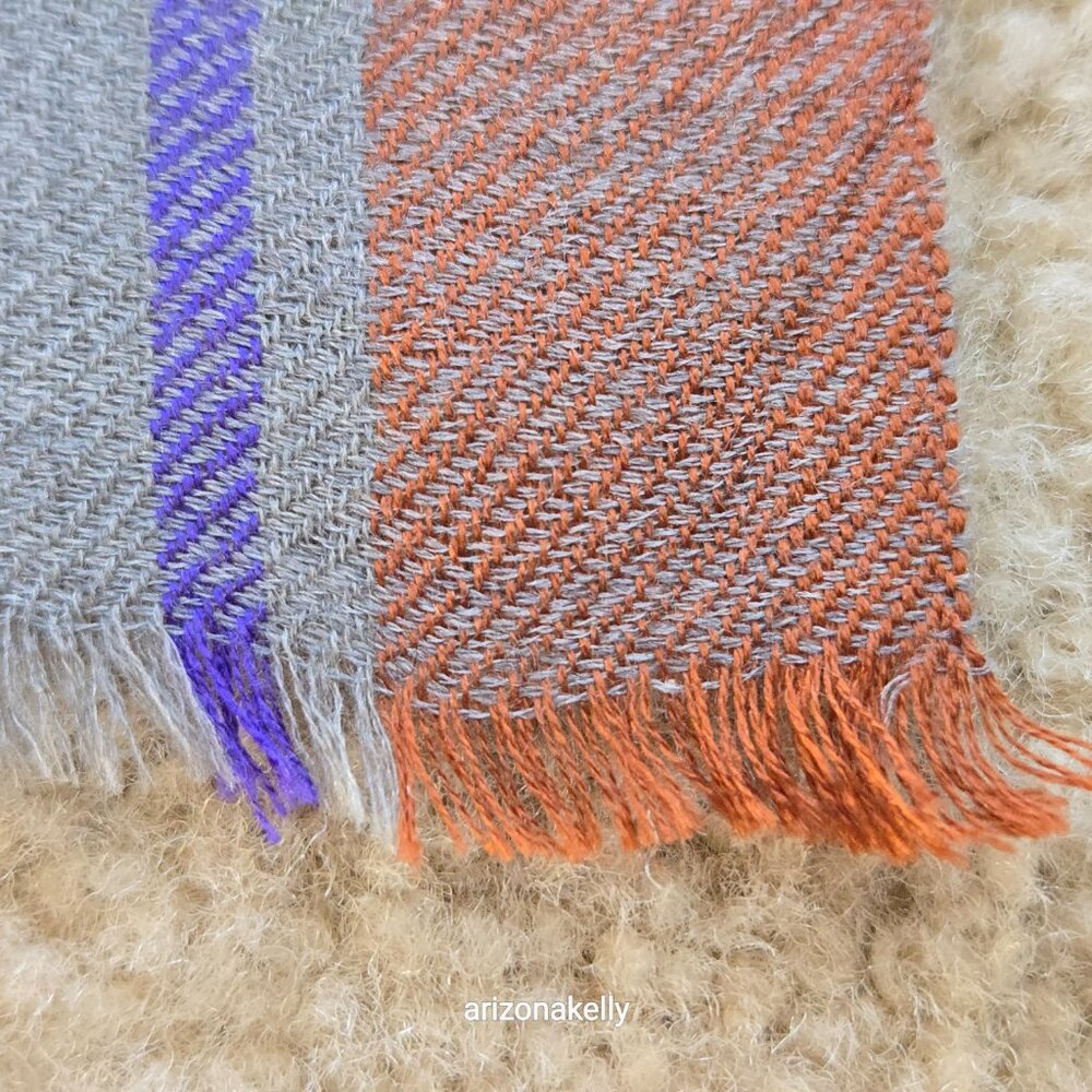 NWOT Cashmere Scarf Lightweight Weave Grey with Purple and Burnt Sienna Stripe - Picture 3 of 9